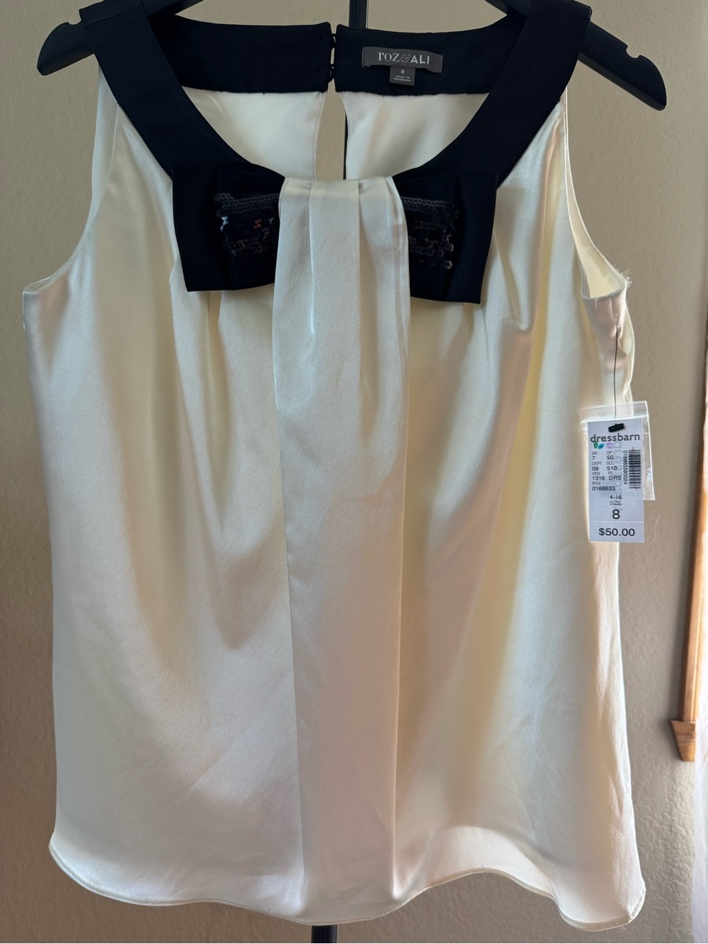 dressbarn Cream Sleeveless Bow-Front Camisole with Black Trim